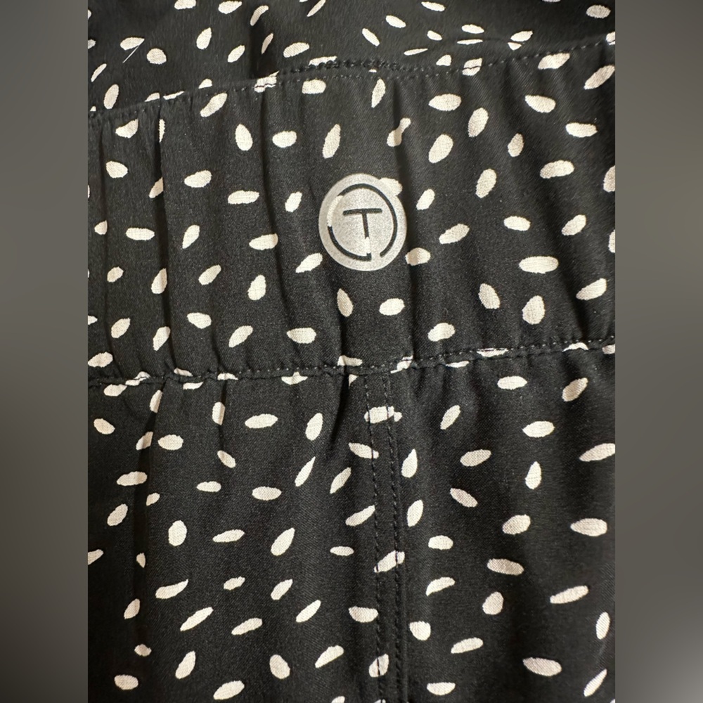 Talbots Lightweight Stretch Skort - Dash Dot - image 4